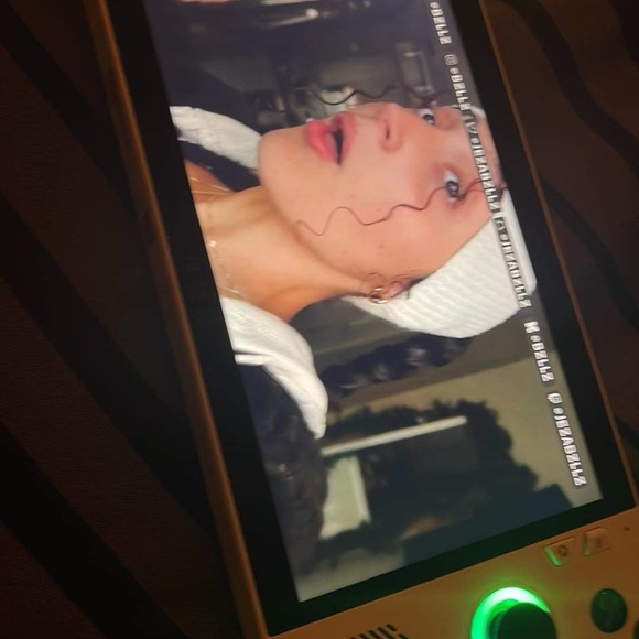 Asus Rog Ally - Picture 8 of 12